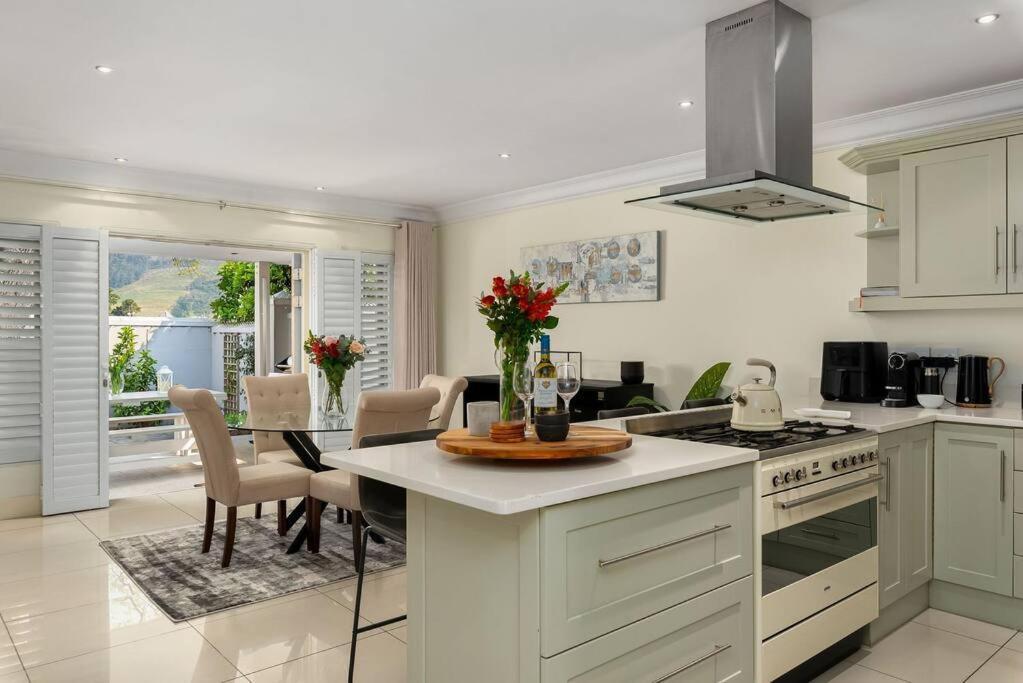 The Tram Home Stay Franschhoek Exteriér fotografie